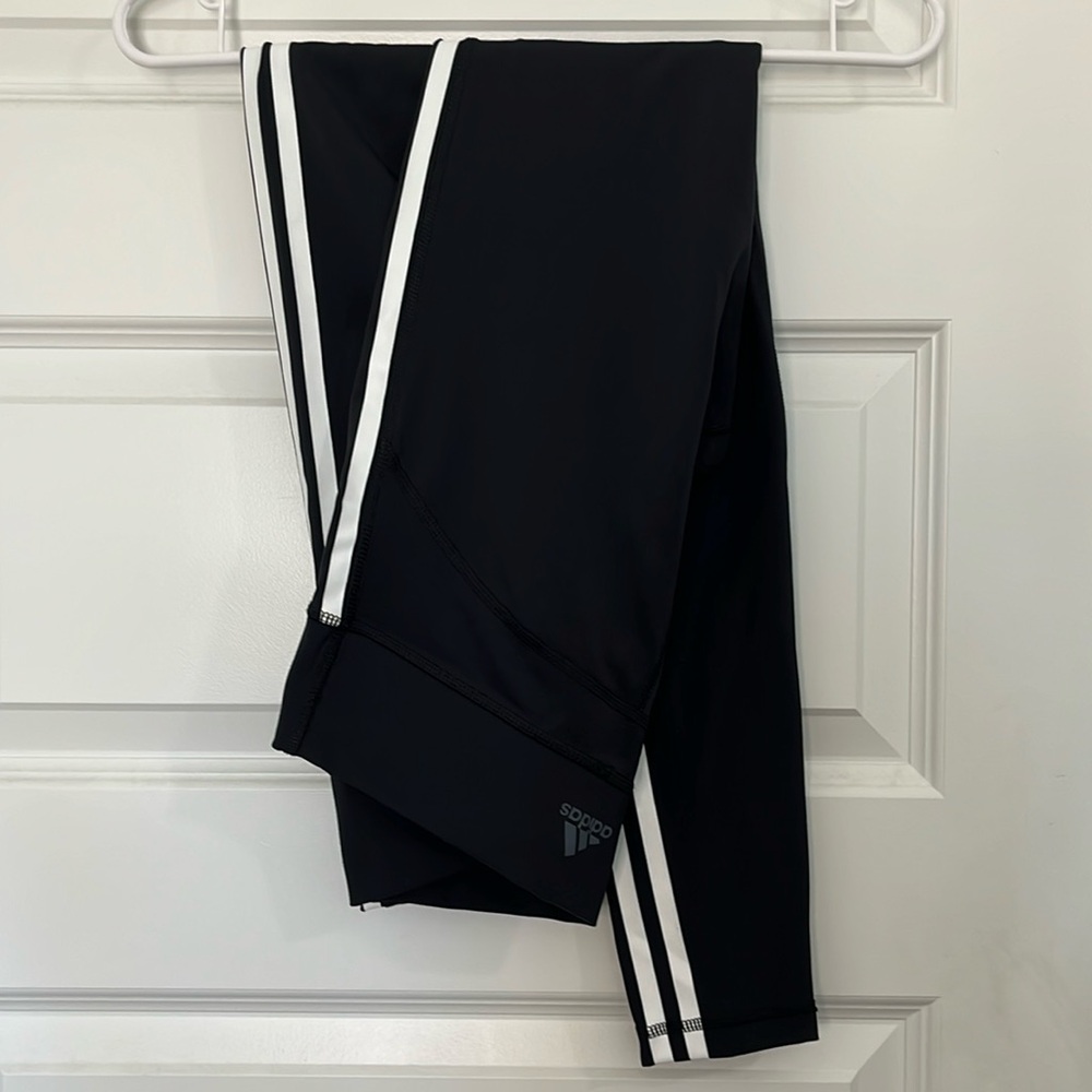 Adidas workout pants / leggings size Medium